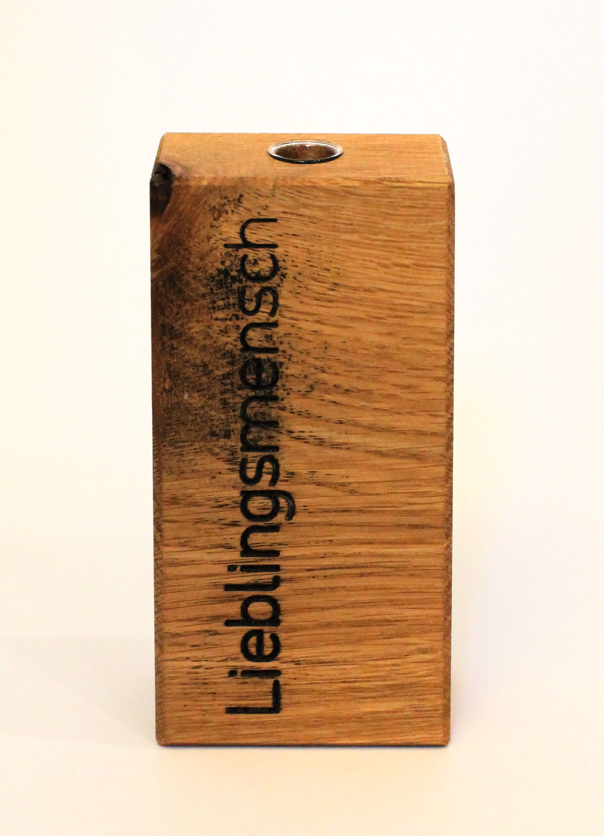 Holzvasen "Lieblingsmensch" frontal leer.